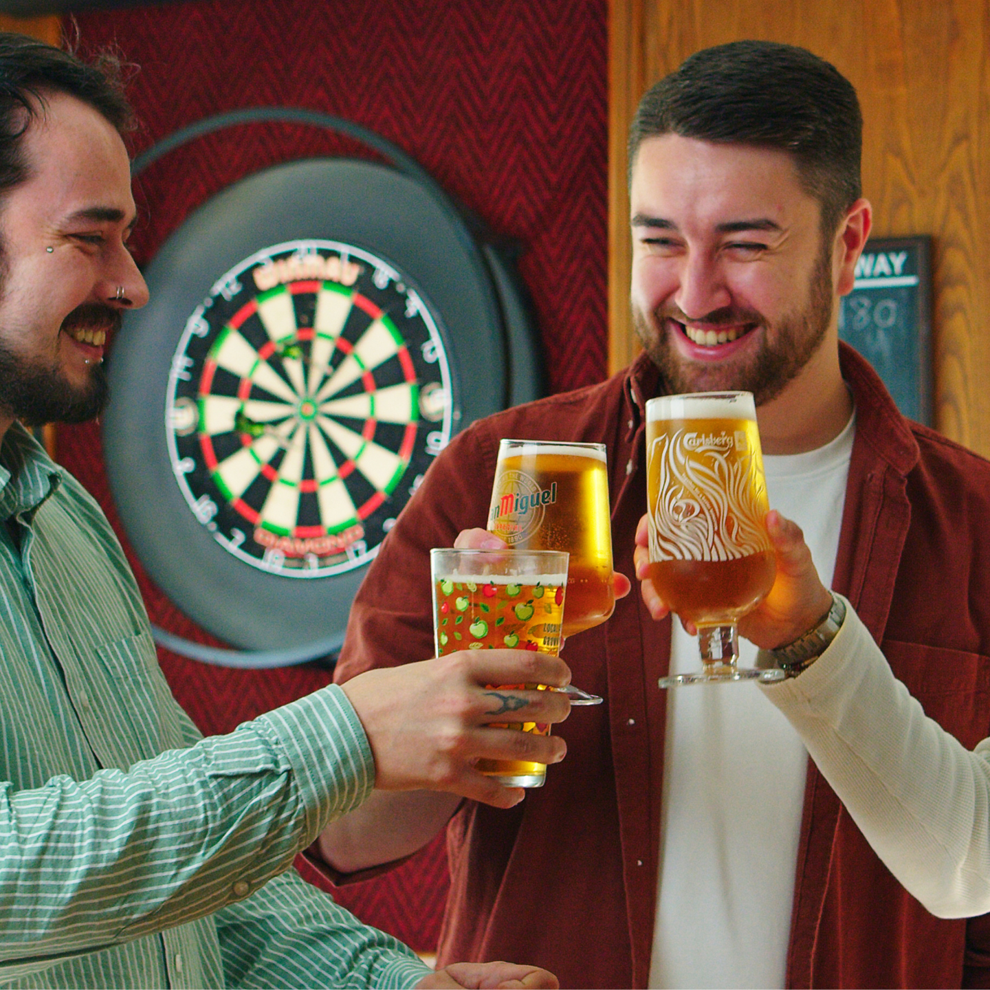 Raise a glass This Father's Day at The Waggon Inn in Rochdale!